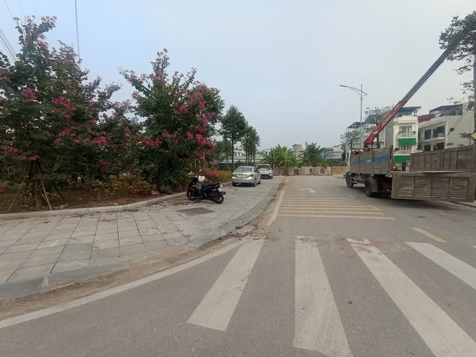 Đất nền mặt công viên Nguyễn Công Trứ 90m² giá chỉ 4 tỷ - Cơ hội đầu tư hấp dẫn!