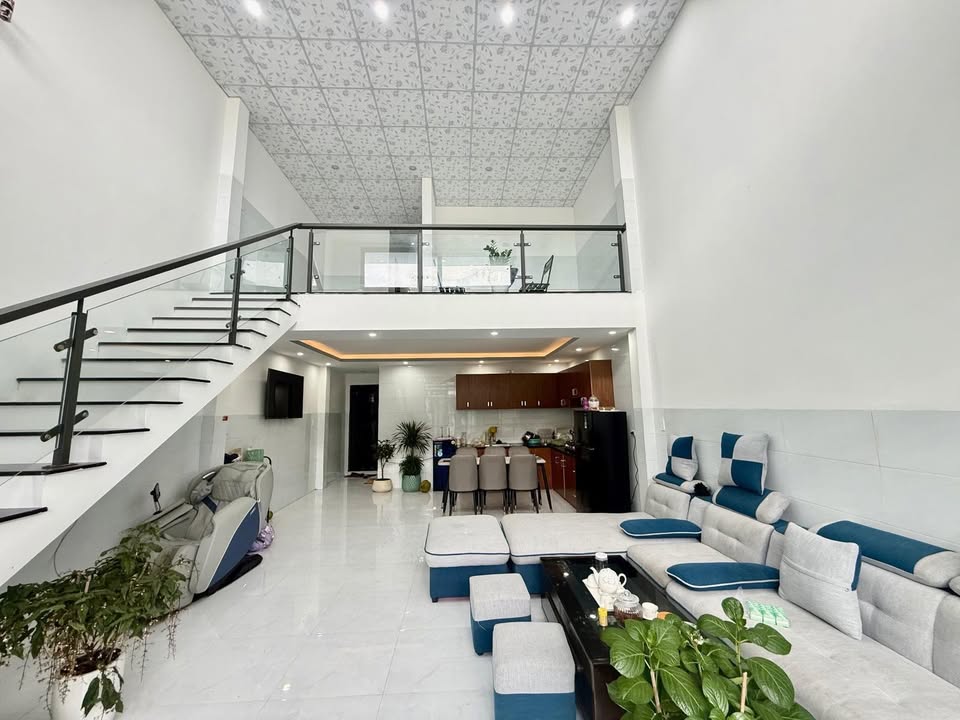 Nhà Phạm Như Xương, Đà Nẵng 71m² giá 4 tỷ - Kiệt ô tô thông thoáng