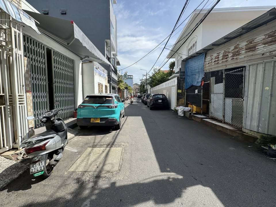 Bán FrontHouse mặt tiền Phan Kế Bính 185m² giá 15 tỷ - Cơ hội đầu tư hiếm có!