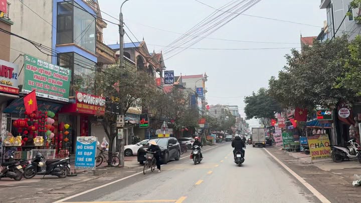 Nhà phố kinh doanh Phổ Yên 82m² giá 6.9 tỷ - Sẵn sàng cho thuê ngay!