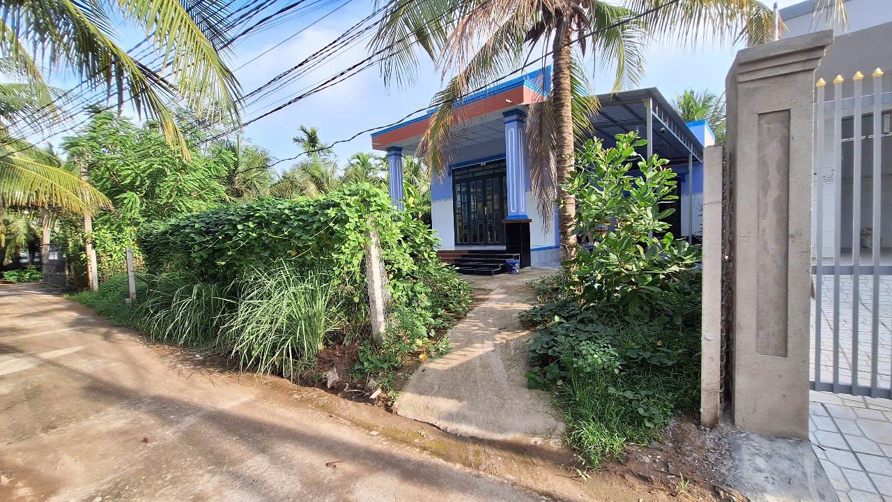 Nhà Phú Nhuận 282m² giá 1.85 tỷ - Không dính quy hoạch, sổ hồng đầy đủ!