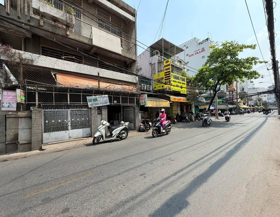 FrontHouse mặt tiền Nguyễn Văn Lạc Quận Bình Thạnh 90m² giá 22 tỷ - Đầu tư sinh lời ngay!