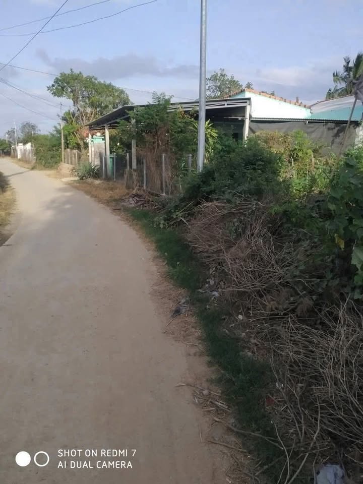 Đất nền Ninh An, Ninh Hòa 180m² giá 700 triệu - Cơ hội đầu tư hấp dẫn!