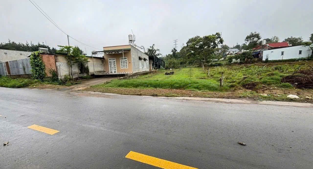 FrontHouse mặt tiền Triệu Quang Phục, Bảo Lộc 430m² giá 3.5 tỷ - Đầu tư sinh lời ngay!