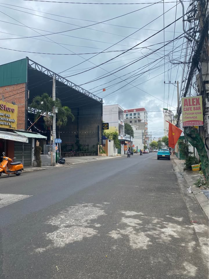 Dãy phòng trọ 8 phòng Vĩnh Hải 192m² giá 7 tỷ - Cơ hội đầu tư sinh lời!