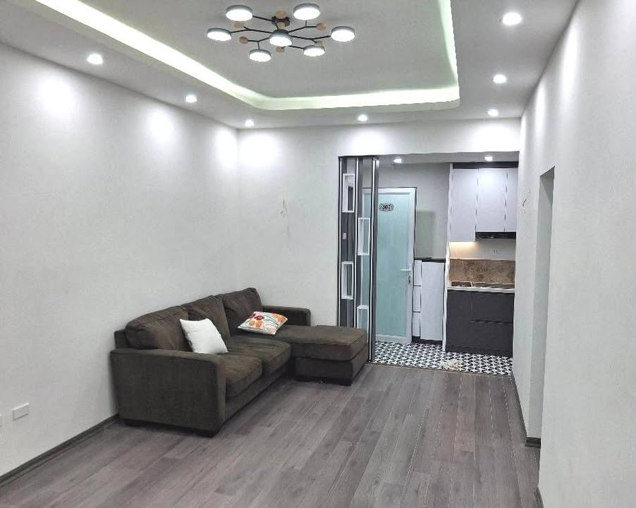 Căn hộ Tập thể Thanh Xuân 42m² giá 4 tỷ - Lô góc 3 mặt thoáng, ô tô đỗ chân tòa!