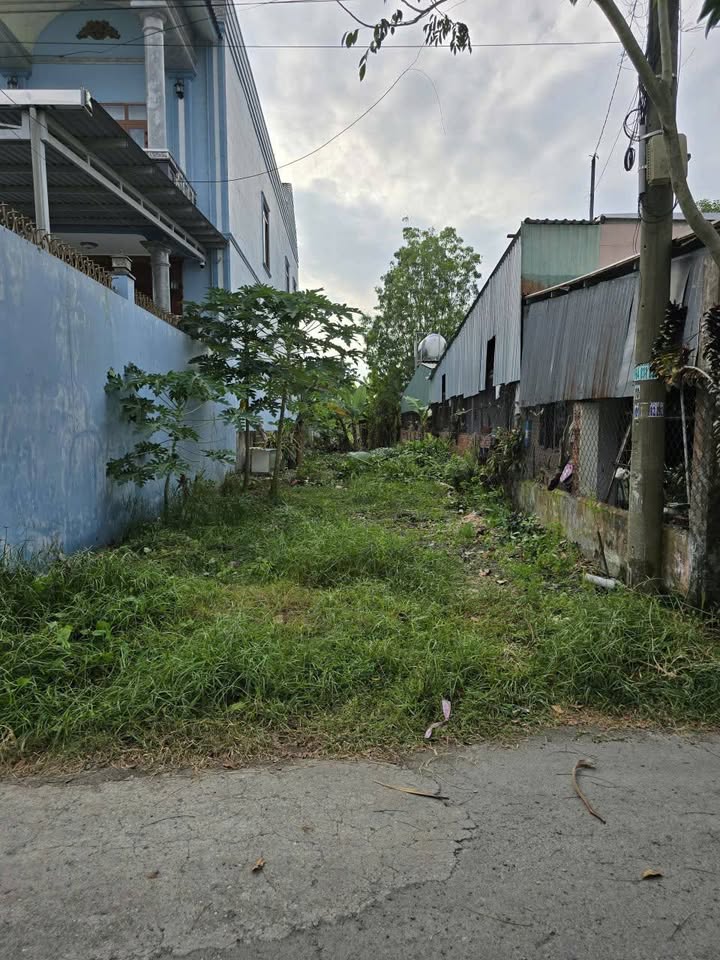 Đất nền Tân Phú Trung, Củ Chi 300m² giá 2.9 tỷ - Pháp lý rõ ràng, khu dân cư đông đúc!