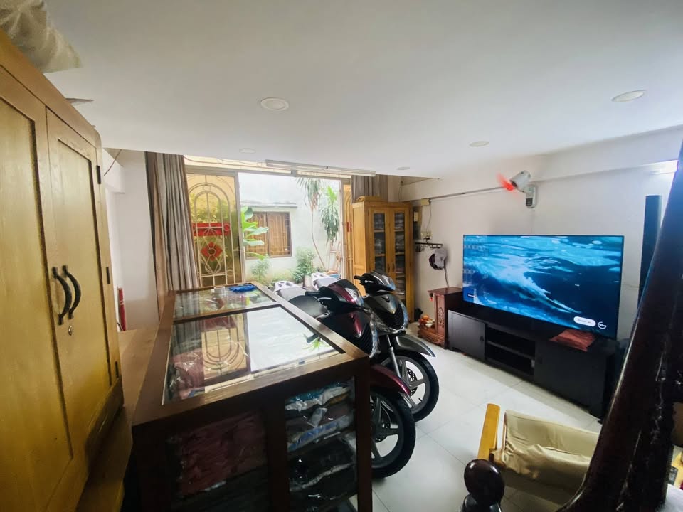 Nhà phố An Dương Vương Quận 5 29m² giá 7,2 tỷ - Sẵn sàng vào ở ngay!