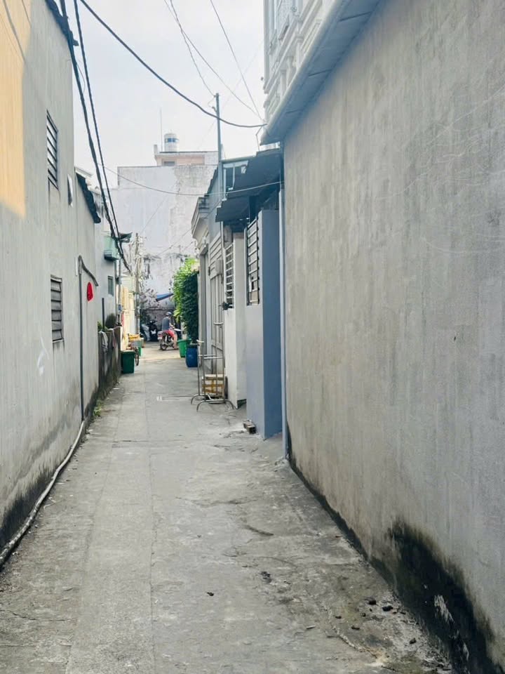 Nhà 1 lầu Phường Bình Trưng Đông 65m² giá 5 tỷ - Bán nhanh, vị trí đẹp!