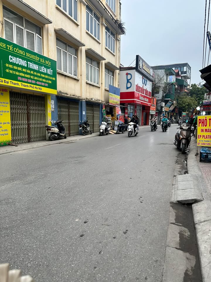 Đất nền Hữu Lê, Hữu Hoà, 50m² giá 6.5 tỷ - Sổ đỏ chính chủ, vị trí đẹp!