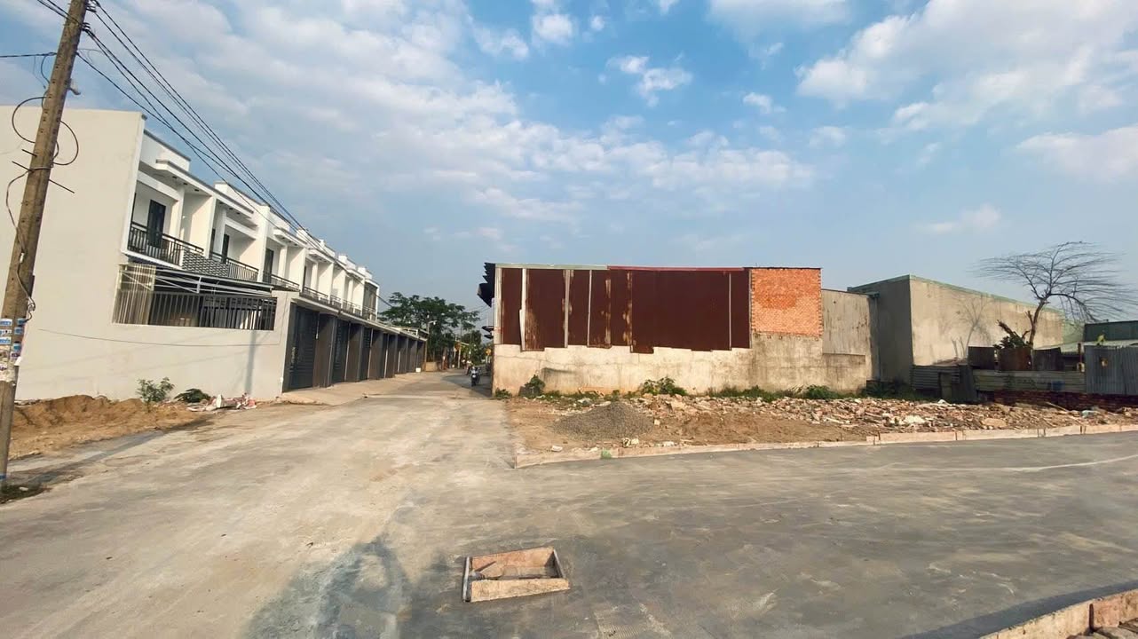 Đất nền 235m² tại Đường Đồng Khởi, Biên Hòa - Sổ riêng, thổ cư, giá chỉ 700 triệu!