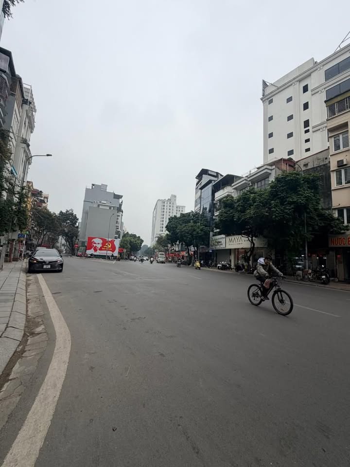 Đất nền Đường Láng Đống Đa 115m² giá 26.45 tỷ - Vị trí đắc địa, đầu tư sinh lời!