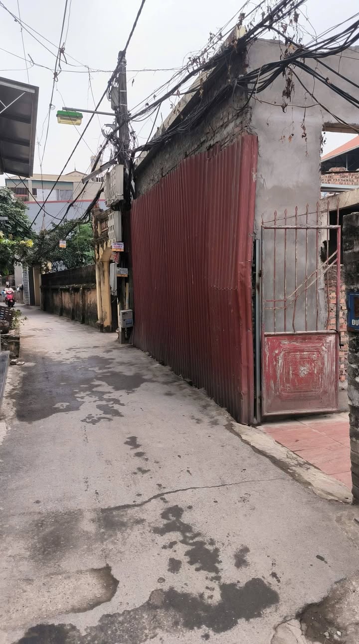 Đất nền Tây Mỗ 63m² giá 7.3 tỷ - Sổ đỏ chính chủ, tiện ích đầy đủ!