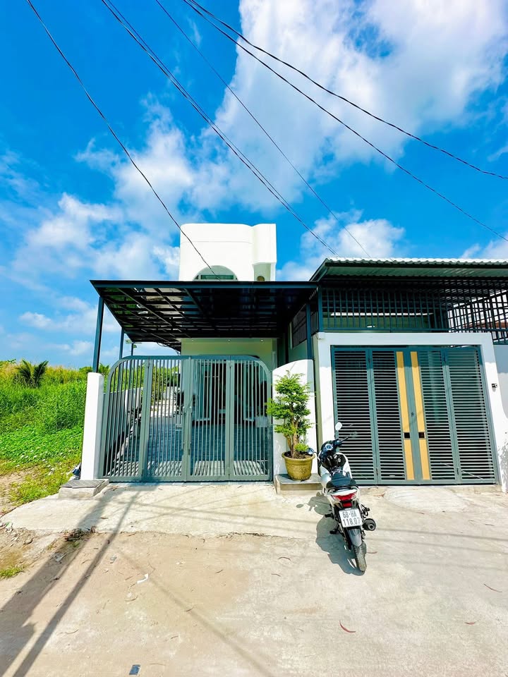 Nhà sân vườn mini tại hẻm Trương Định, Rạch Giá 230m² giá 2.999 tỷ - Nội thất đầy đủ!