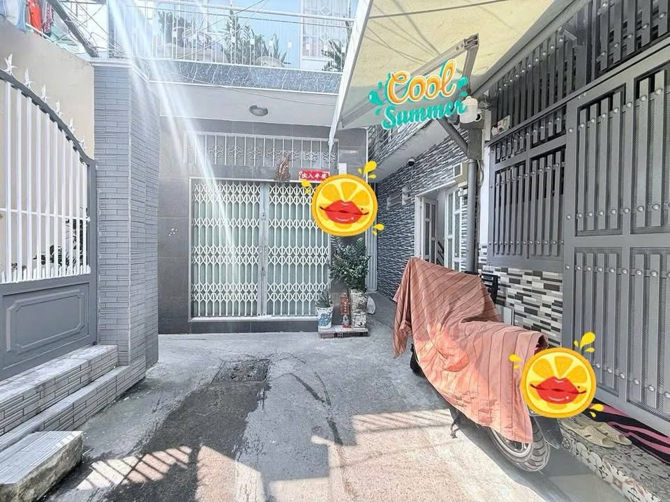 Nhà riêng Quận 4, 24.5m² giá 2.8 tỷ - Đầu tư sinh lời ngay!