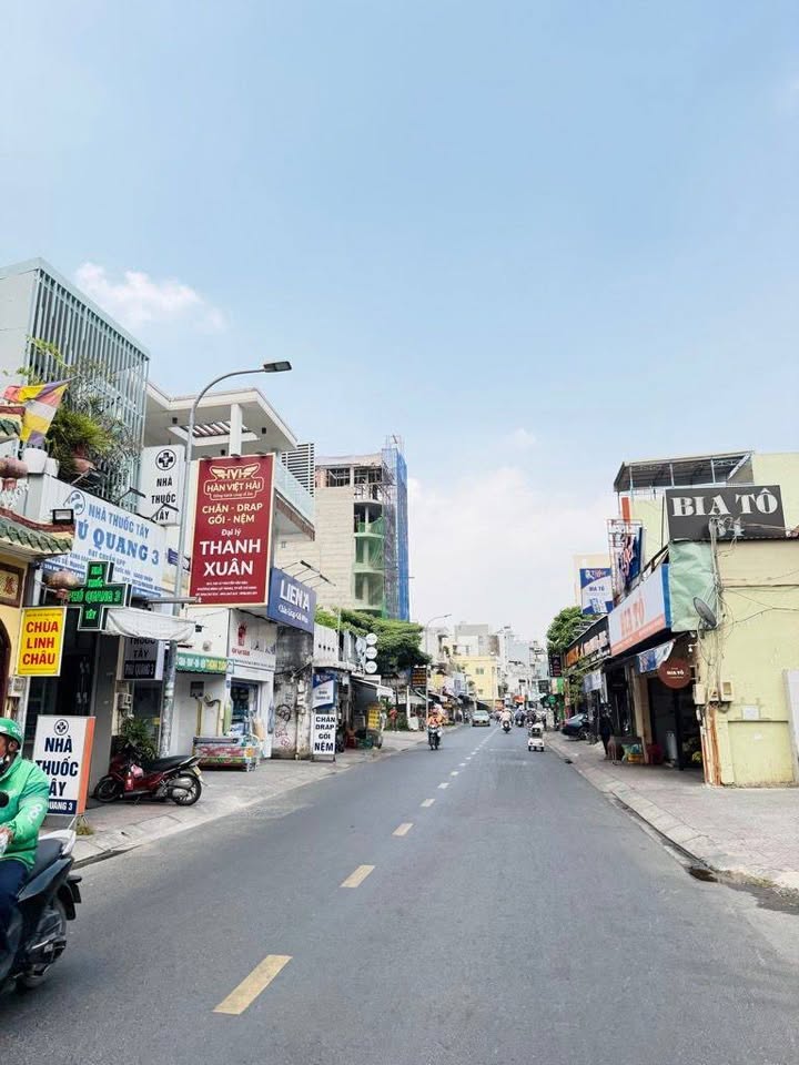 Nhà phố 4 tầng 8PN tại Tân Bình 75m² giá 9 tỷ - An ninh tuyệt đối!