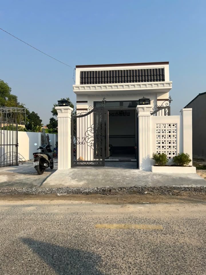 Nhà cấp 4 hiện đại hẻm 28 Trần Phú, 90m² giá 1.29 tỷ - Chính chủ bán gấp!