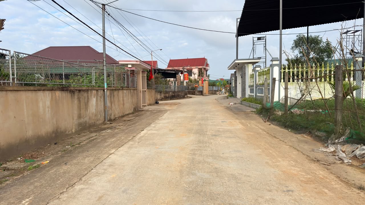 Đất nền TDP Tân Hòa, phường Hà Huy Tập 174,8m² - Đường rộng, dân cư đông đúc!