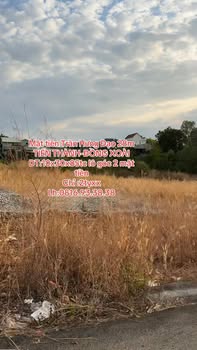 Nhà mặt tiền Trần Hưng Đạo, Đồng Xoài 300m² - Lô góc 2 mặt tiền, giá chỉ 2 tỷ!