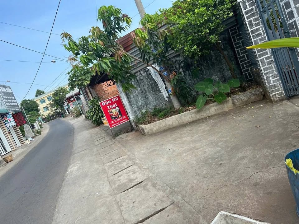 Nhà mặt tiền nhựa Phú Vinh, Đồng Nai 340m² giá 2.35 tỷ - Đầu tư sinh lời ngay!