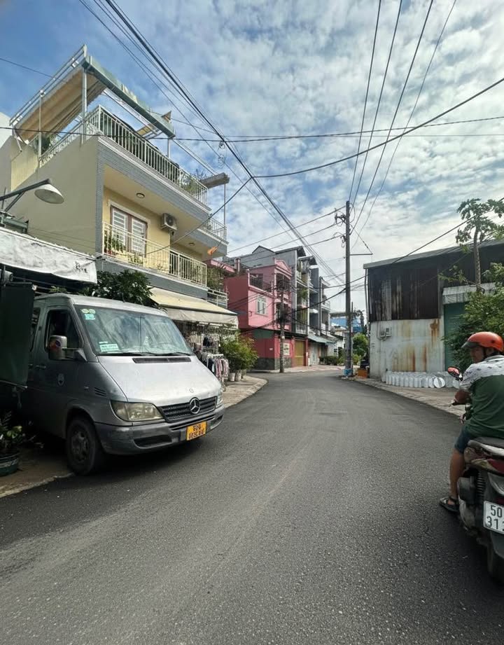 FrontHouse 420 Lũy Bán Bích 80m² giá 7 tỷ - Vị trí kinh doanh sầm uất!