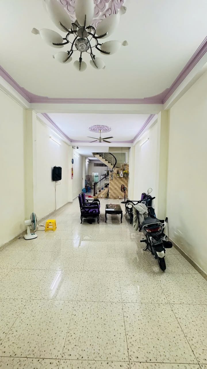 Nhà mặt tiền đường Tên Lửa, Quận Bình Tân 100m² giá 14 tỷ - Đầu tư sinh lời ngay!