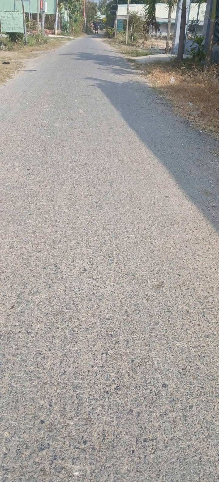 Đất mặt tiền nhựa Kp Thanh Hòa, P. Thanh Điền 180m² giá chỉ 375 triệu - Bán gấp!