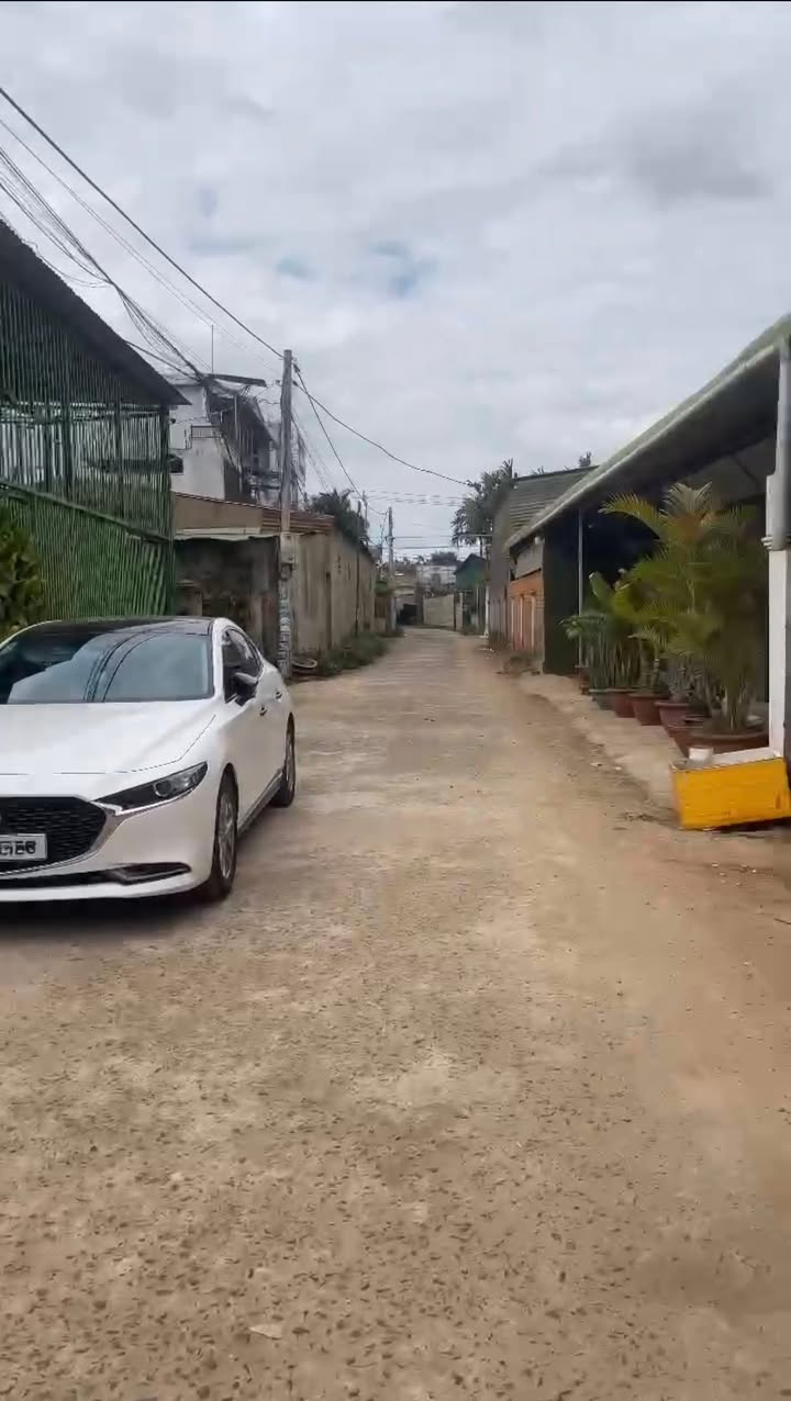 Đất có nhà + 10 phòng trọ tại phường Đoàn Kết, Buôn Hồ - Đầu tư sinh lợi ngay!