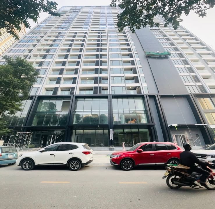 Căn hộ Skyline West Lake Tây Hồ 102.3m² giá 13 tỷ - Đẳng cấp sống thượng lưu!