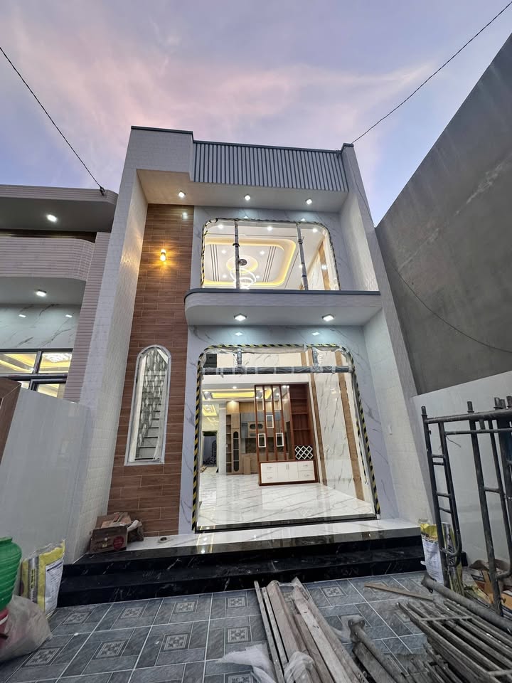 Nhà 1 trệt 1 lầu xã Phước Hưng 145m² giá 2.85 tỷ - Nội thất đầy đủ, sẵn sàng ở ngay!