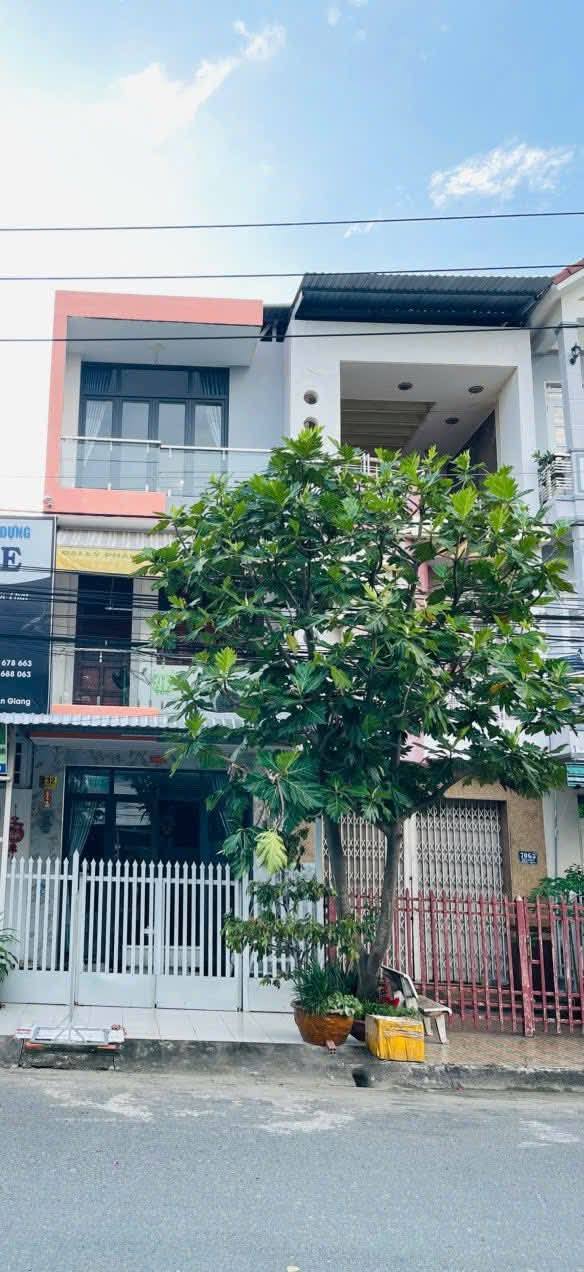 Nhà 1 trệt 3 lầu đường Thục Phán, 74m² giá 4 tỷ - Thích hợp kinh doanh