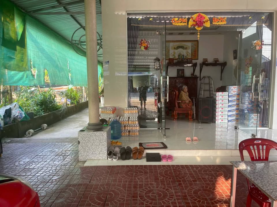 Nhà mặt tiền Quốc lộ 61C cũ, Kinh Cùng, 400m² - Kinh doanh ổn định!