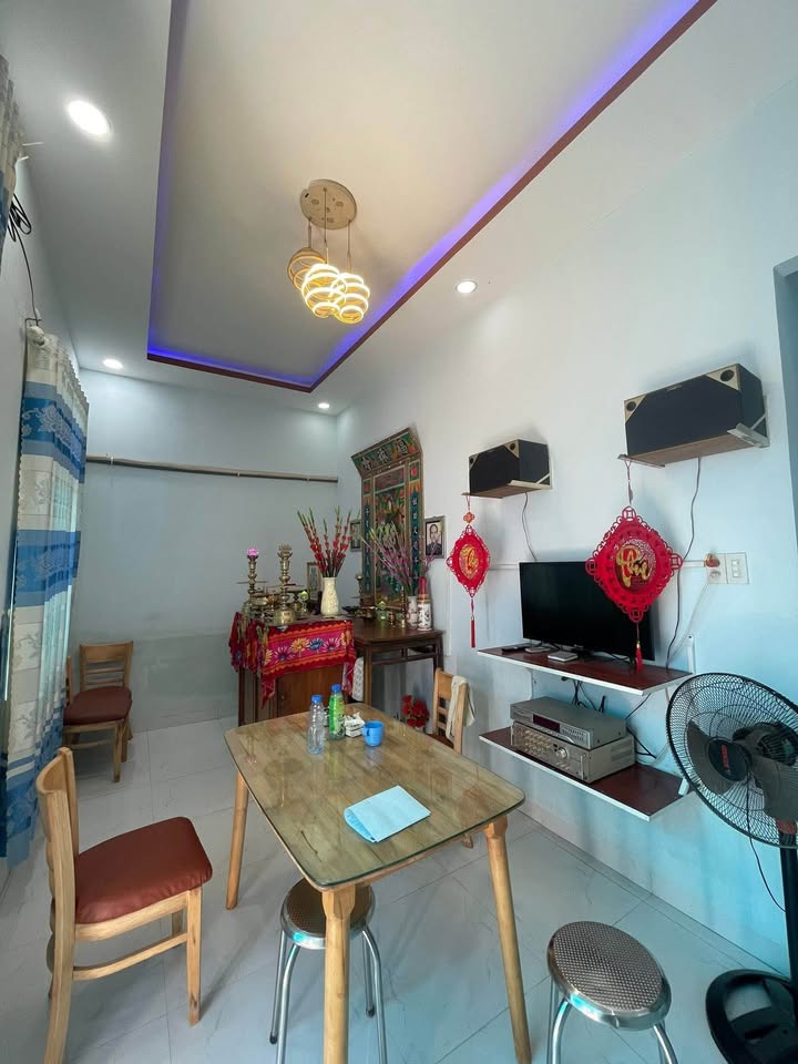 Nhà bán tại Diên Sơn, Khánh Hòa 61m² giá 950 triệu - Khu dân cư đông đúc!