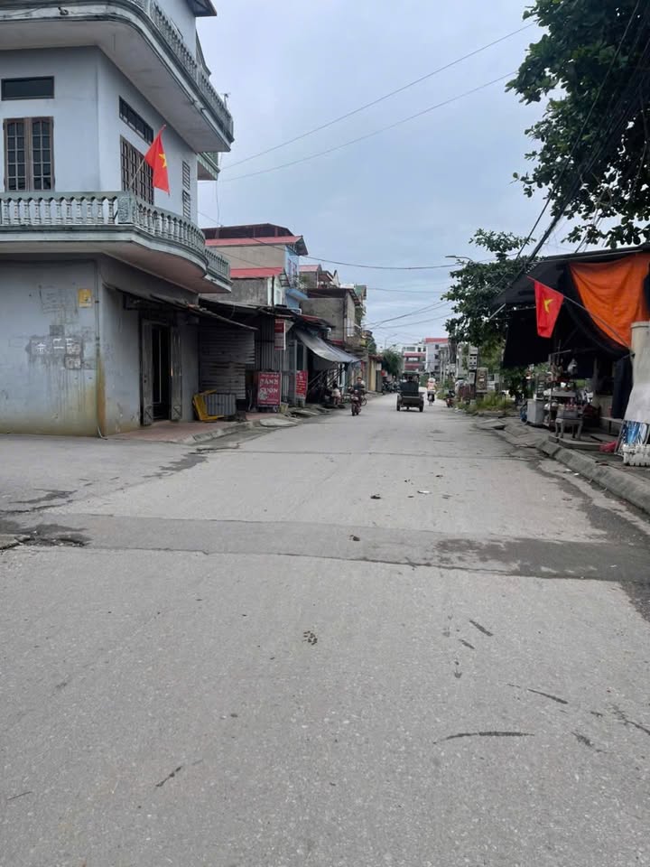 Nhà phố mặt tiền chợ Tam Sơn 61.5m² giá thỏa thuận - Đầu tư sinh lời ngay!