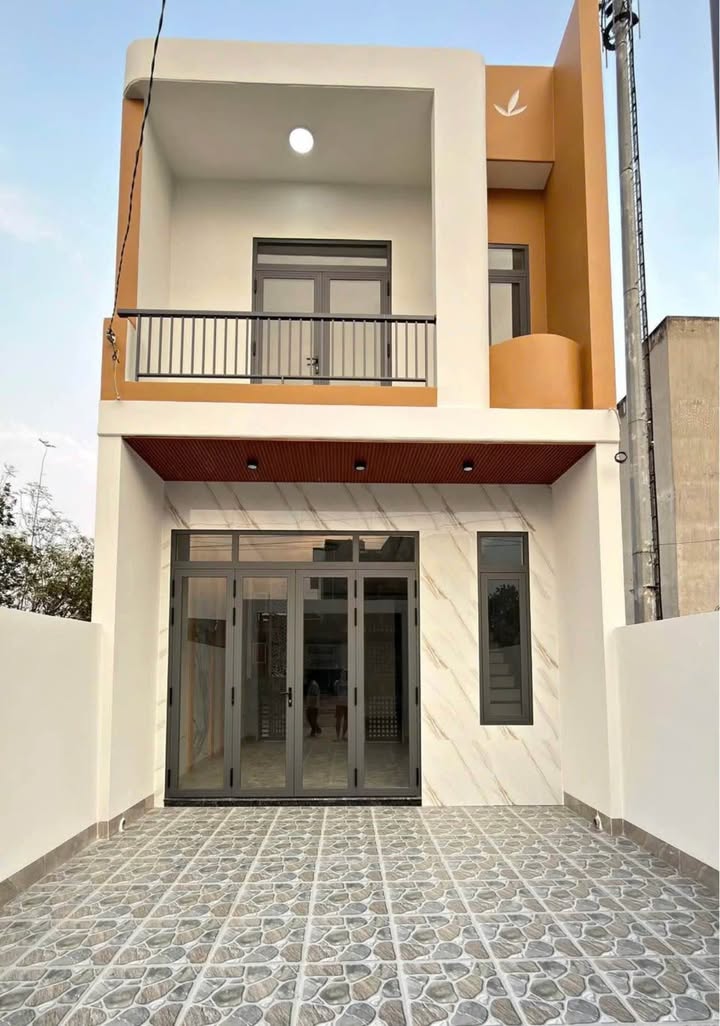 Nhà phố Hưng Nhơn, Tân Kiên, Bình Chánh 93.9m² giá 900 triệu - Bán gấp trước Tết!