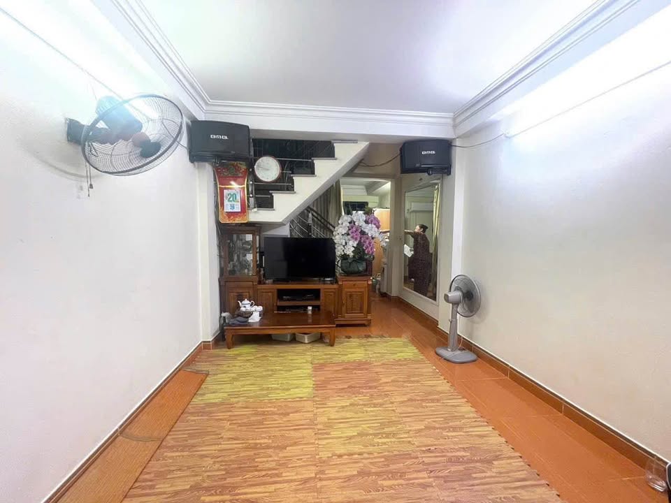 Nhà riêng Phường Cát Bi, Quận Hải An 40m² giá 1.7 tỷ - Nhà đẹp, xe tải đỗ cửa!