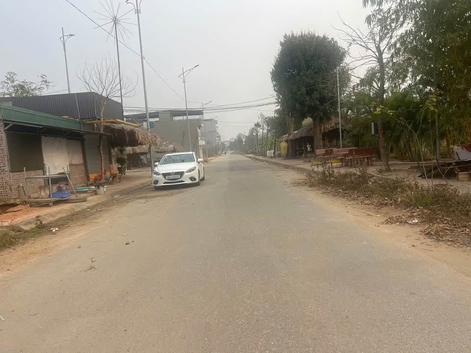 Đất nền Sky Garden Vĩnh Yên 102m² giá 3.7 tỷ - View hồ tuyệt đẹp!