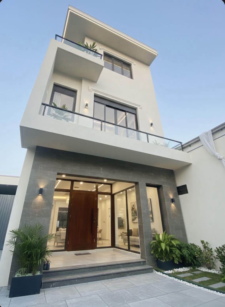 Nhà đẹp Trần Hưng Đạo, Thái Bình 40m² giá 1 tỷ - Hướng chính Nam, phong thủy tốt!