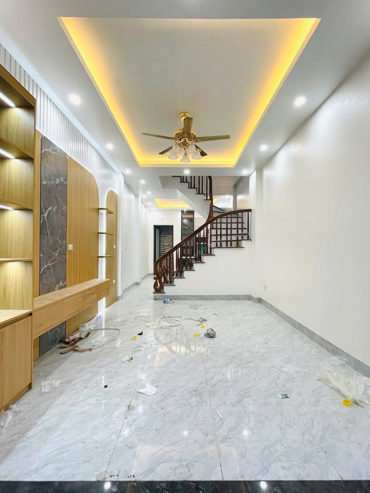Nhà 3 tầng tại phường Trần Lãm, TP Thái Bình, 52m² - Giá chỉ 2.3 tỷ!