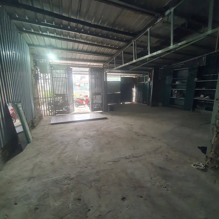 Nhà mặt bờ sông Thanh Liệt 80m² giá 2 tỷ - Cơ hội đầu tư tuyệt vời!