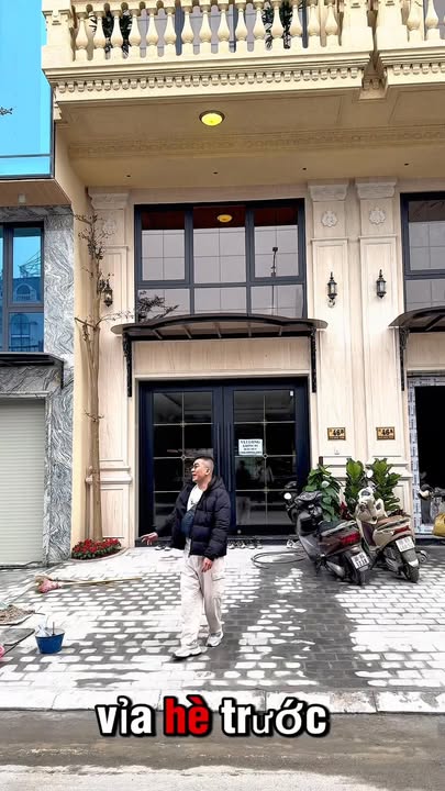 Nhà mặt tiền 4.5m, 8 tầng tại Long Biên 72m² - Kinh doanh đa ngành tuyệt vời!