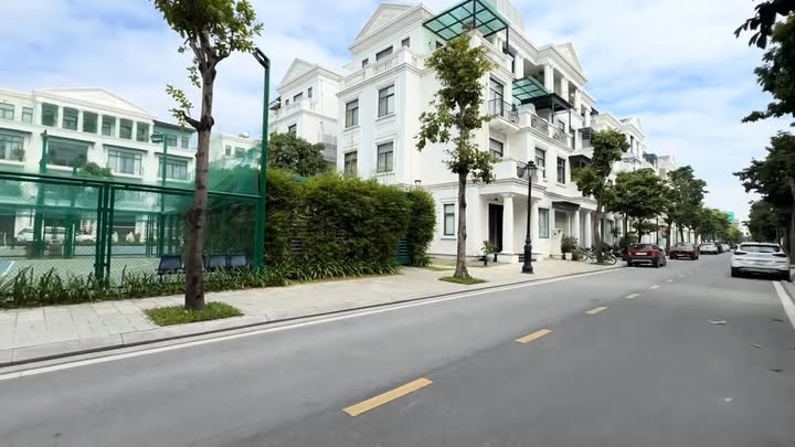 Biệt thự liền kề Vinhomes Marina Hải Phòng 87.5m² giá 11.25 tỷ - View công viên thoáng đãng!