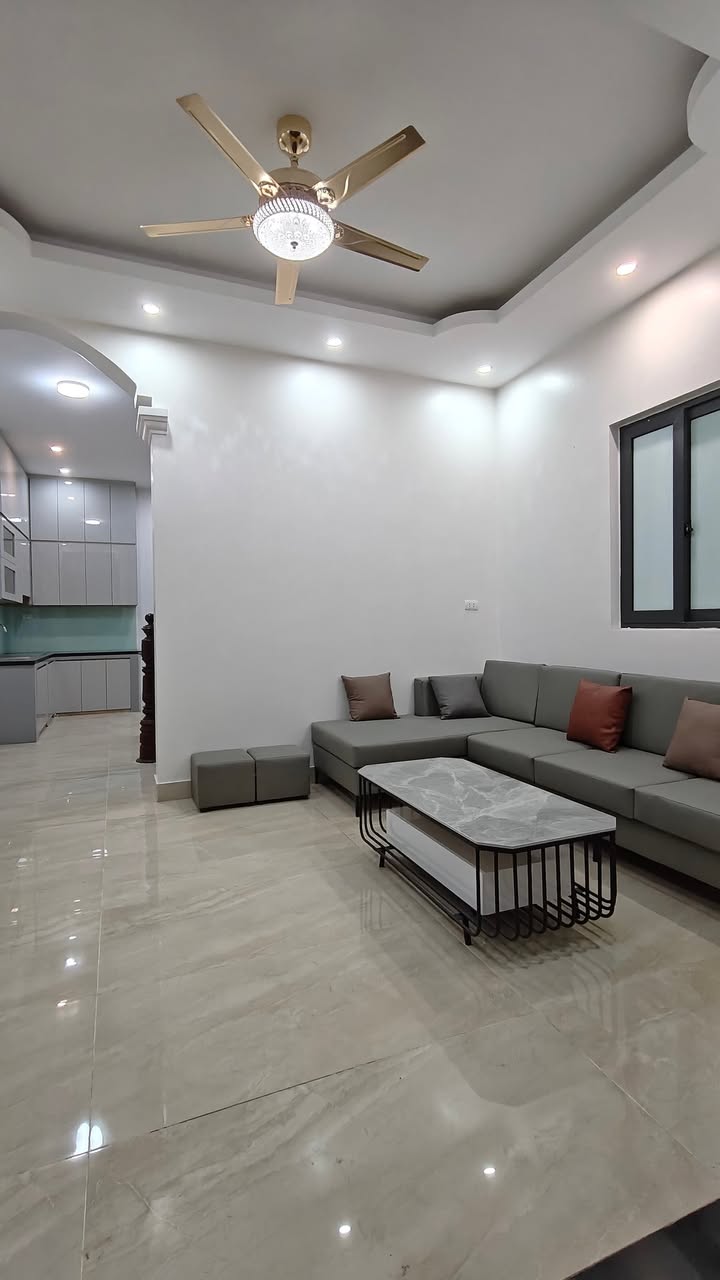 Nhà góc phường Xuân Đỉnh 51m² giá thỏa thuận - Full nội thất sang trọng!