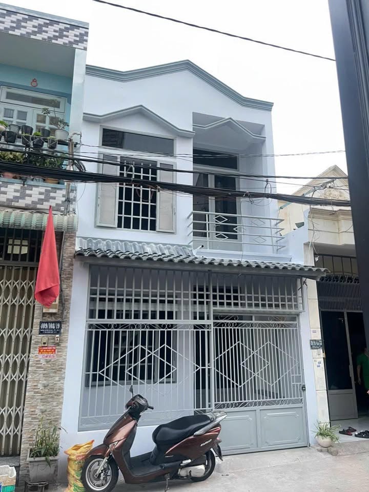 Bán FrontHouse mặt tiền đường nhánh Tân Chánh Hiệp 18 – 48m² giá 3.69 tỷ – Nhà mới sạch sẽ, vào ở ngay!