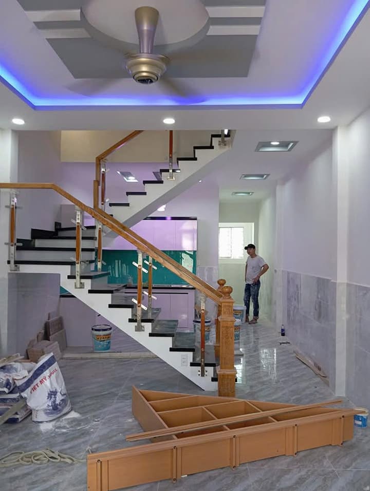 Nhà phố xã Đông Thạnh, Hóc Môn 60m² giá 3.1 tỷ - Nhà mới đẹp, tiện nghi!