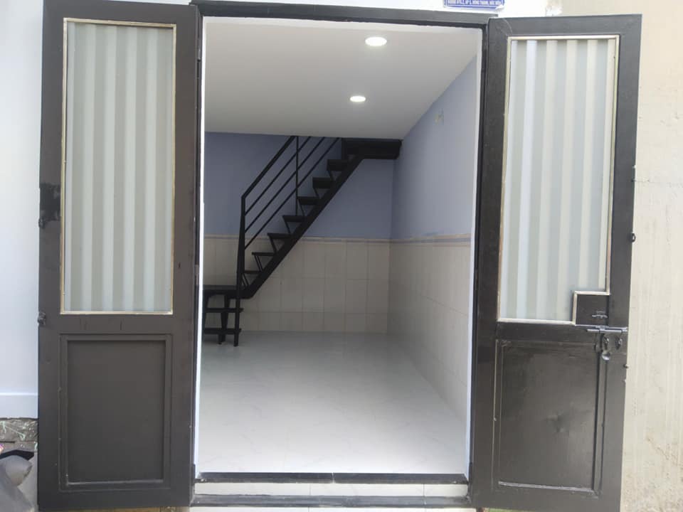 Nhà chính chủ Hóc Môn 14m² giá 750 triệu - Diện tích hợp lý, khu dân cư sầm uất!