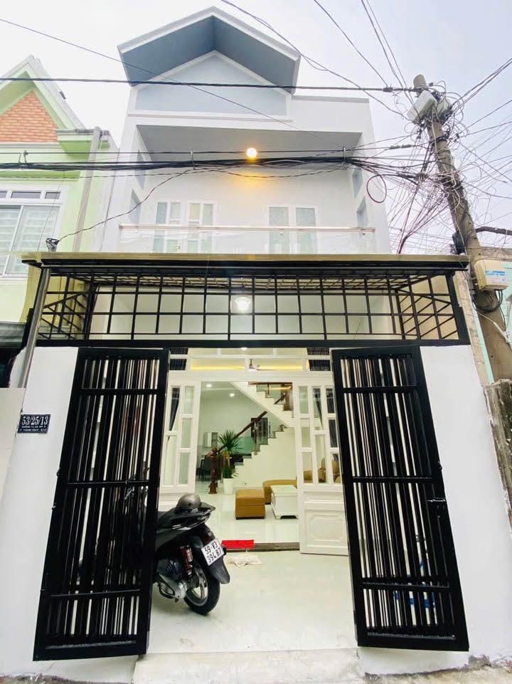 Nhà riêng hẻm thông xe hơi Đường TX22, Quận 12, 54m² giá 3.86 tỷ - Căn góc 2 mặt tiền đẹp nhất khu vực!