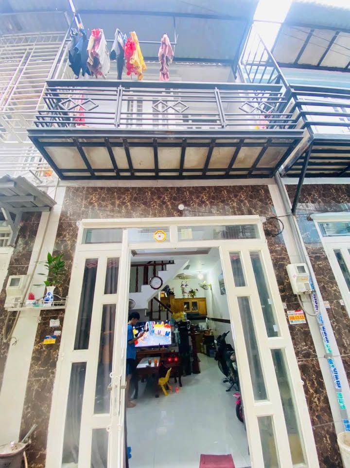 Nhà riêng hẻm ô tô TL44, Quận 12, 28m² giá 1.2 tỷ - Rinh ngay nội thất!