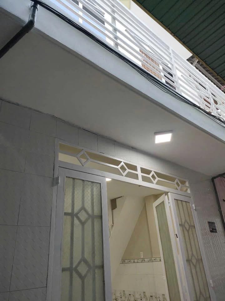 Nhà phố Hiệp Thành, Quận 12, 24m² giá 1.95 tỷ - Cần bán gấp, cơ hội không thể bỏ lỡ!