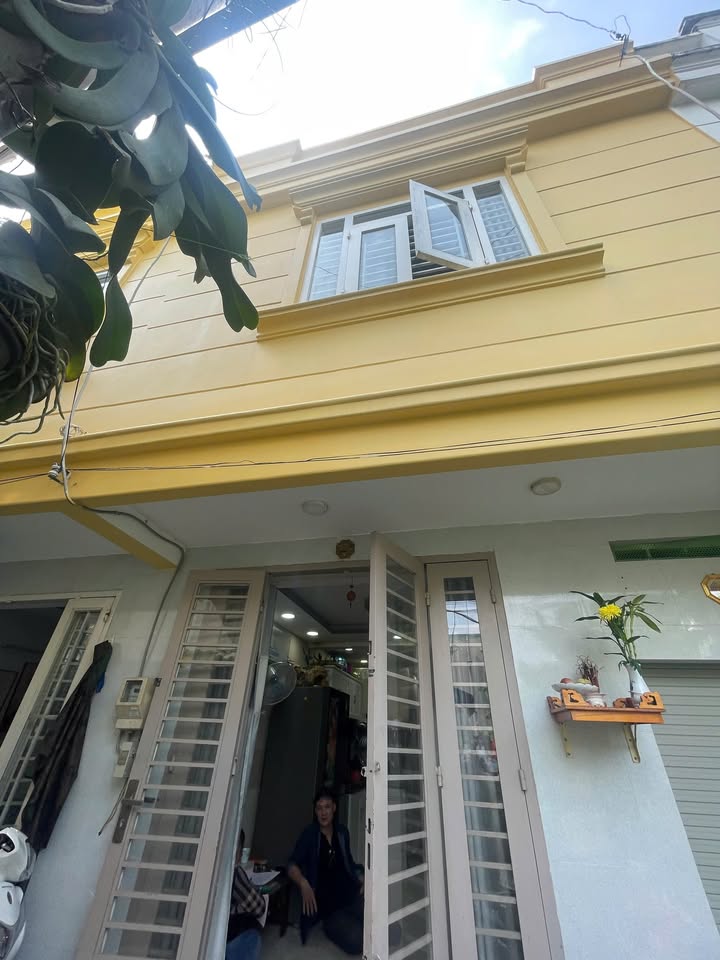 Nhà chính chủ tại Bình Thạnh 25m² giá 1.265 tỷ - Sổ hồng hoàn công đầy đủ!